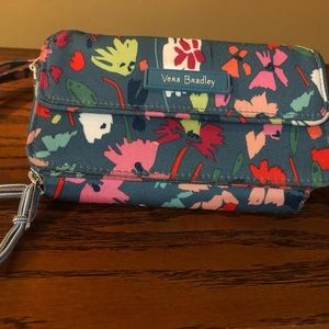 Vera Bradley cross body/wristlet wallet
